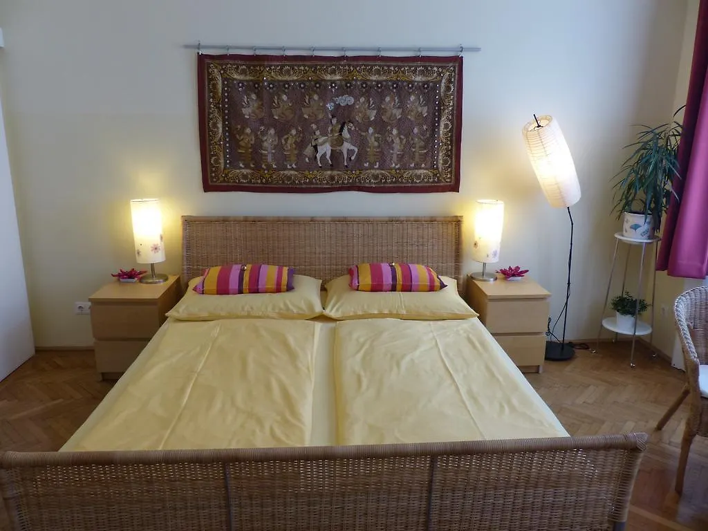 Stadtnest Bed&Breakfast Vienna Austria