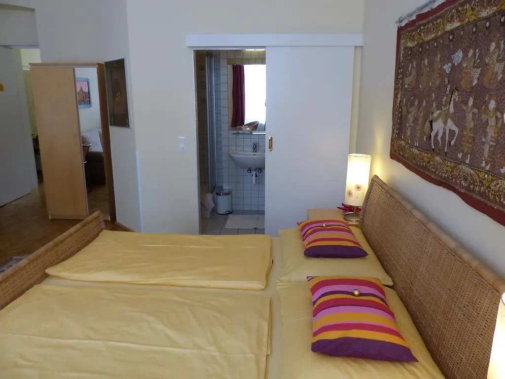 Stadtnest Bed&Breakfast Vienna Bed & Breakfast