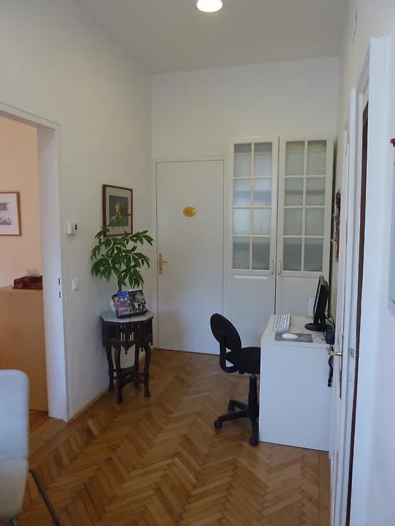 *** Bed & Breakfast Stadtnest Bed&Breakfast Vienna Austria