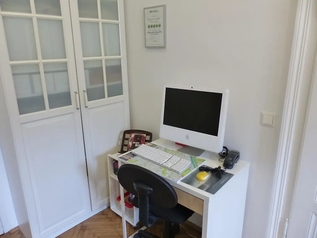 Stadtnest Bed&Breakfast Vienna Bed & Breakfast